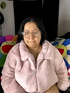 MsConejitaa online show from 11/18/25, 02:31