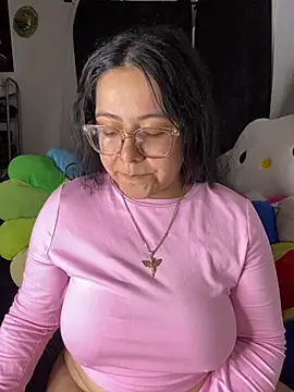 MsConejitaa online show from 03/11/25, 01:01