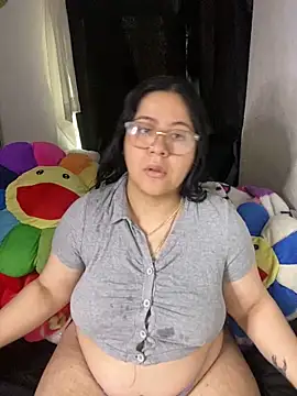 MsConejitaa online show from 05/27/26, 04:25