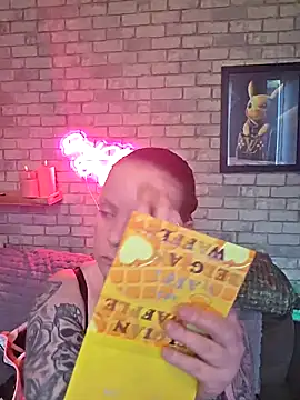 Snapshot of Melissa1994- chatting on 04/10/26, 04:03 Melissa1994- online show from 04/10/26, 04:03