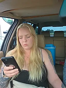 Melissa1994- online show from 07/08/26, 06:52