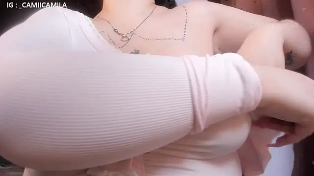 Snapshot of Renooh chatting on 10/30/25, 02:32 Renooh online show from 10/30/25, 02:32