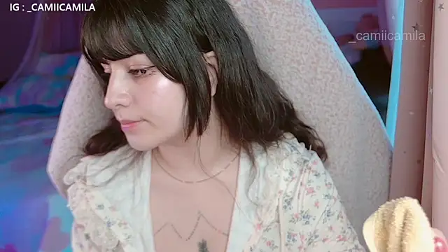 Snapshot of Renooh chatting on 11/04/25, 02:32 Renooh online show from 11/04/25, 02:32