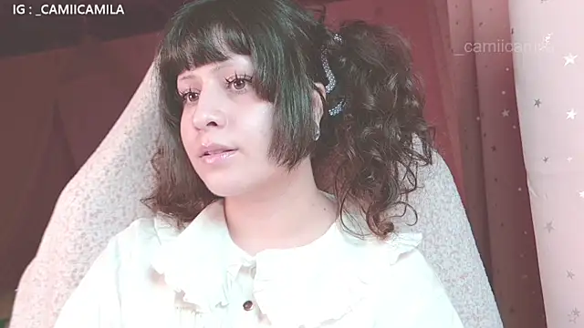 Snapshot of Renooh chatting on 10/13/25, 12:56 Renooh online show from 10/13/25, 12:56
