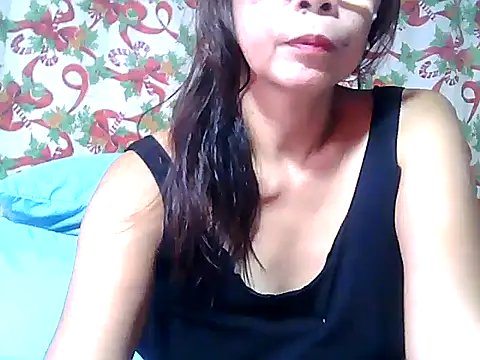 urwife tobe online show from 12/20/25, 04:59