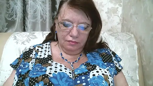 SusanaAhSun online show from 11/25/25, 12:05