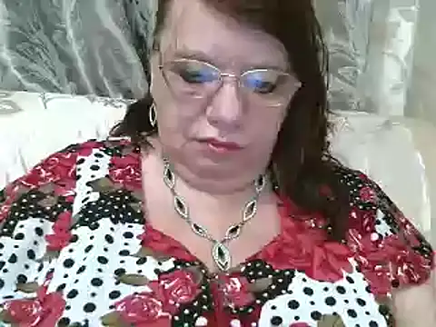 Snapshot of SusanaAhSun chatting on 02/06/25, 12:04 SusanaAhSun online show from 02/06/25, 12:04