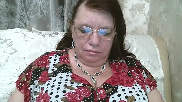 Snapshot of SusanaAhSun chatting on 06/08/26, 11:00 SusanaAhSun online show from 06/08/26, 11:00