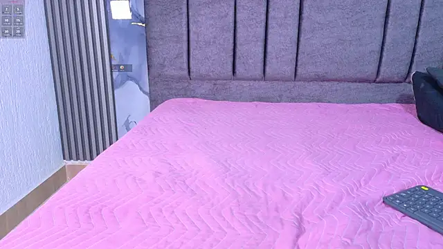 DANIK STAR online show from 10/30/25, 03:09