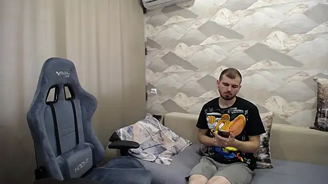 SerzhKorol1 online show from 09/22/25, 08:42