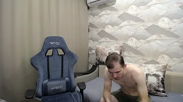 SerzhKorol1 online show from 11/11/25, 05:13