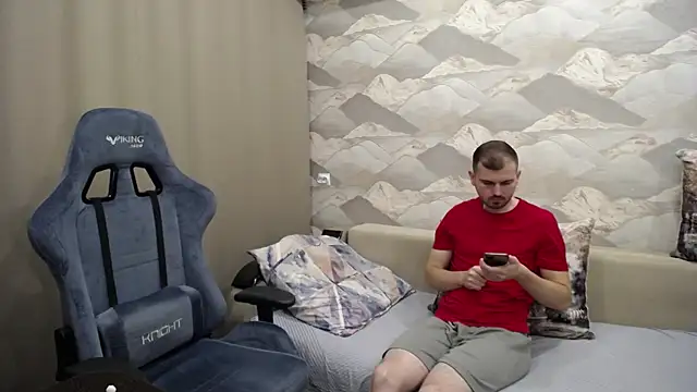 SerzhKorol1 online show from 10/10/25, 07:20