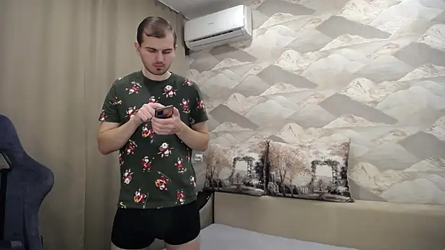 SerzhKorol1 online show from 11/30/25, 07:31