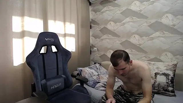 SerzhKorol1 online show from 10/27/25, 06:47