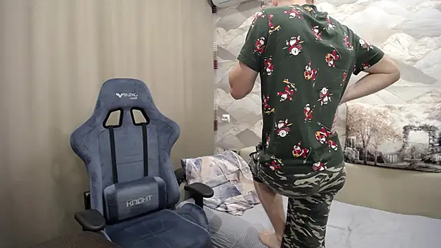 SerzhKorol1 online show from 10/24/25, 06:45