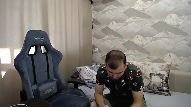 SerzhKorol1 online show from 10/16/25, 07:38