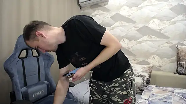 SerzhKorol1 online show from 10/29/25, 10:36