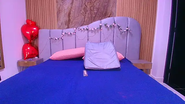 arletmss online show from 04/16/26, 03:07