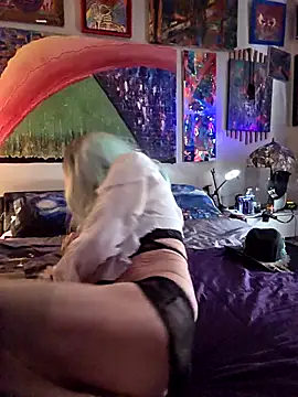 Vonniecd online show from 02/20/26, 08:33