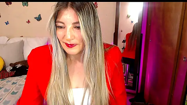 Jolie-Mature online show from 02/11/26, 08:31