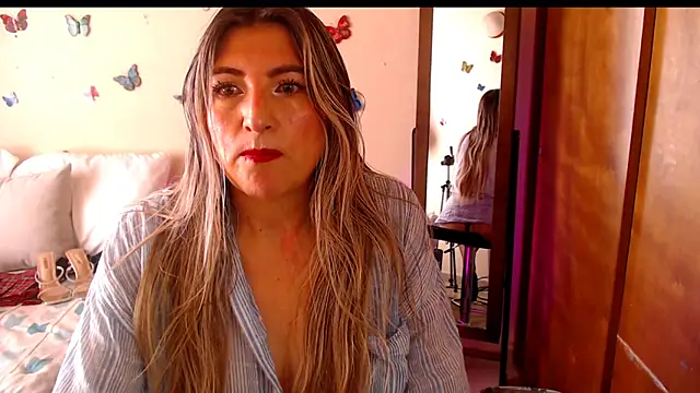 Jolie-Mature online show from 02/14/26, 08:42