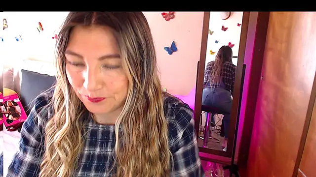 Jolie-Mature online show from 09/20/25, 08:25