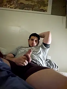 Snapshot of Austem910 chatting on 12/20/24, 03:47 Austem910 online show from 12/20/24, 03:47