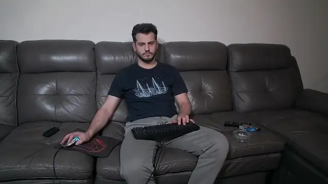 CrazyDom1 online show from 03/18/26, 06:20