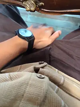  IRRESISTIBLE  online show from 04/19/26, 07:31