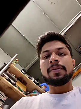  IRRESISTIBLE  online show from 11/20/25, 10:16