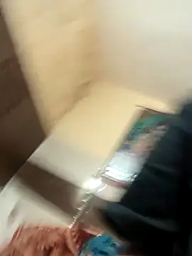  IRRESISTIBLE  online show from 10/17/25, 03:54