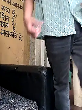  IRRESISTIBLE  online show from 03/18/25, 01:01