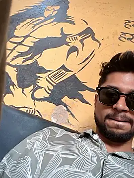  IRRESISTIBLE  online show from 03/05/26, 08:33