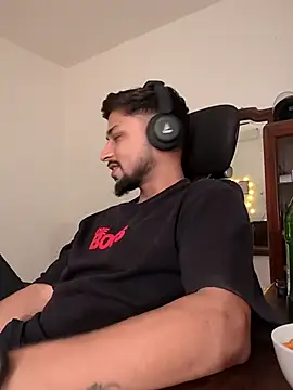  IRRESISTIBLE  online show from 02/28/25, 04:31