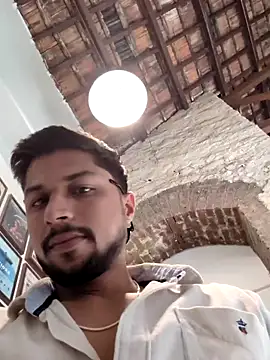  IRRESISTIBLE  online show from 11/13/25, 06:39