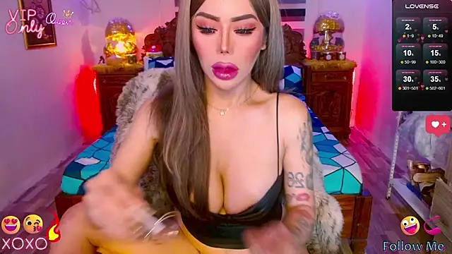 Magnificent Goddess online show from 03/28/26, 05:08