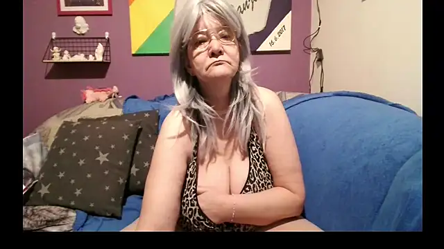 Snapshot of milfchantal4 chatting on 03/02/25, 03:19 milfchantal4 online show from 03/02/25, 03:19