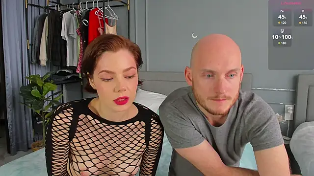 Liv coy online show from 09/21/25, 06:40