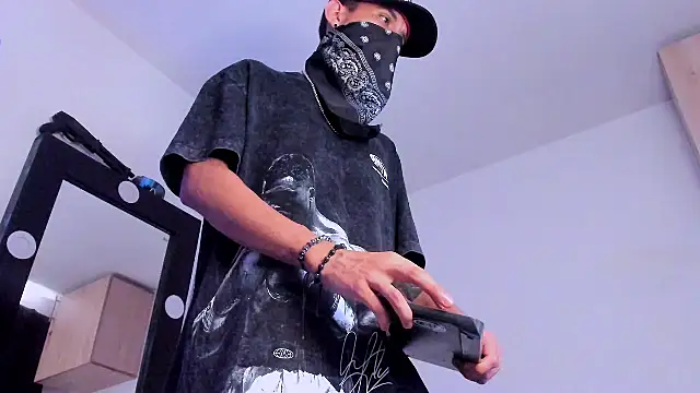 Samuel Suarez online show from 10/26/25, 12:38