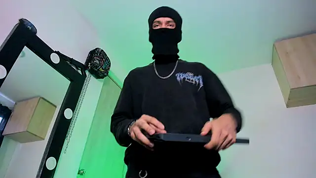 Samuel Suarez online show from 09/21/25, 08:58