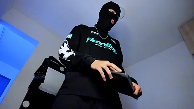 Samuel Suarez online show from 11/14/25, 02:48