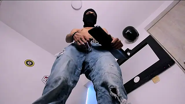 Samuel Suarez online show from 04/08/26, 06:26