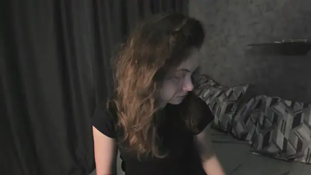 KristinaLoison online show from 04/04/26, 04:24