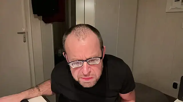 FABIOGLASSES online show from 12/02/25, 11:28