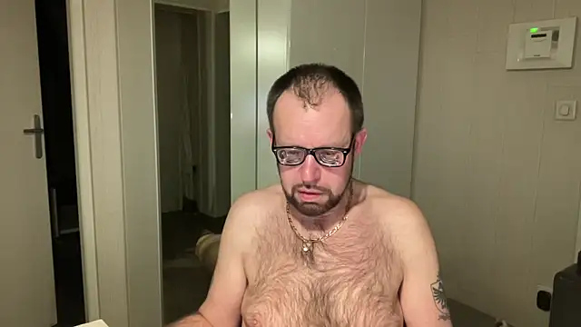 FABIOGLASSES online show from 03/13/26, 09:42