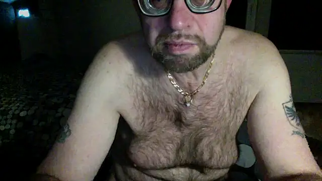 Snapshot of FABIOGLASSES chatting on 01/24/25, 12:42 FABIOGLASSES online show from 01/24/25, 12:42