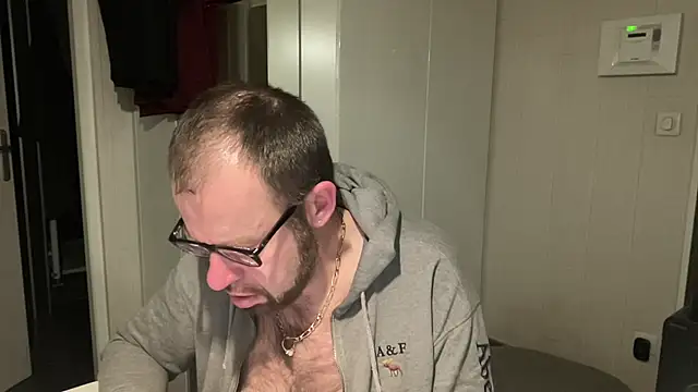 FABIOGLASSES online show from 03/20/26, 12:33