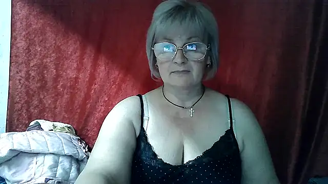 Snapshot of Gina_Marlyn chatting on 05/16/26, 07:57 Gina Marlyn online show from 05/16/26, 07:57