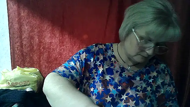 Snapshot of Gina_Marlyn chatting on 05/01/26, 07:41 Gina Marlyn online show from 05/01/26, 07:41