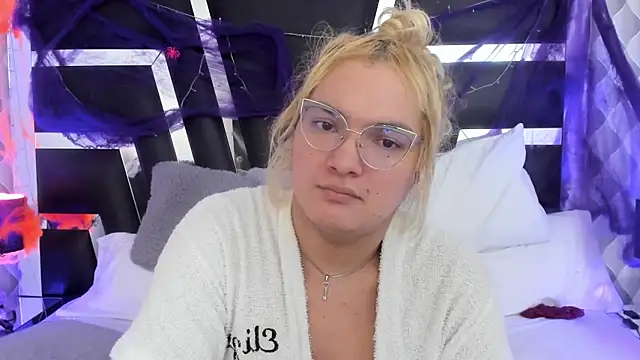 katya kozlov online show from 11/02/25, 11:32